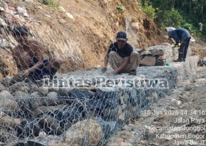 Dugaan Penyalahgunaan Anggaran Penanggulangan Bencana, Material Bronjong Diduga Diambil dari Sungai Cipatujah